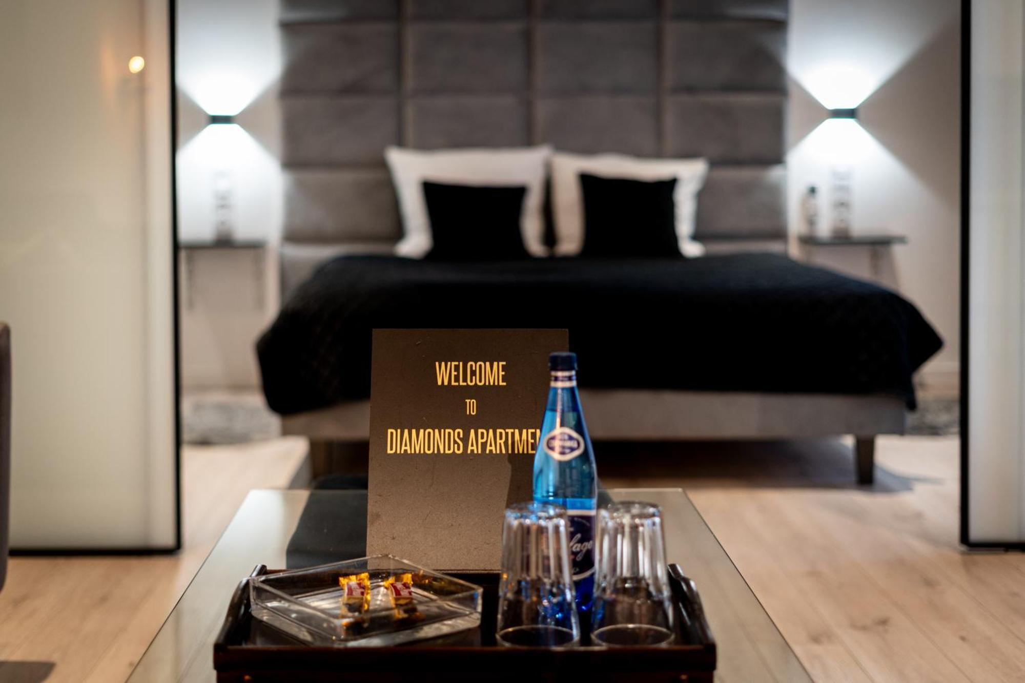 Diamonds Apartment Kraków Eksteriør billede